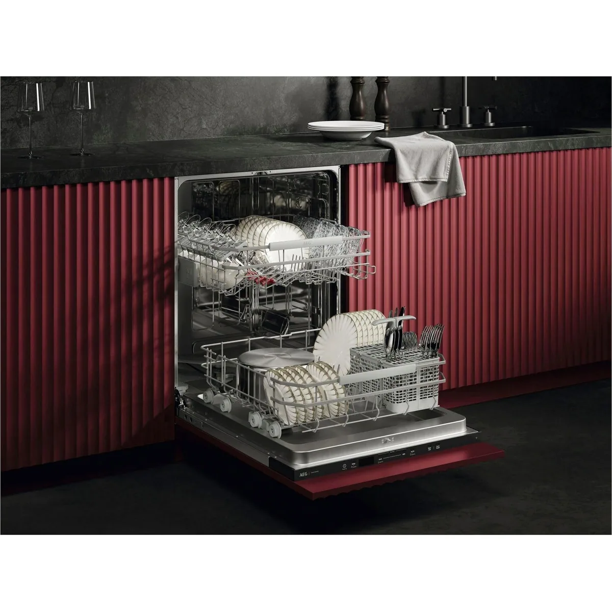 AEG V72GIB10SN Geschirrspüler, 60 cm, 8,4l Wasserverbrauch im Eco-Programm, WiFi-fähig 2