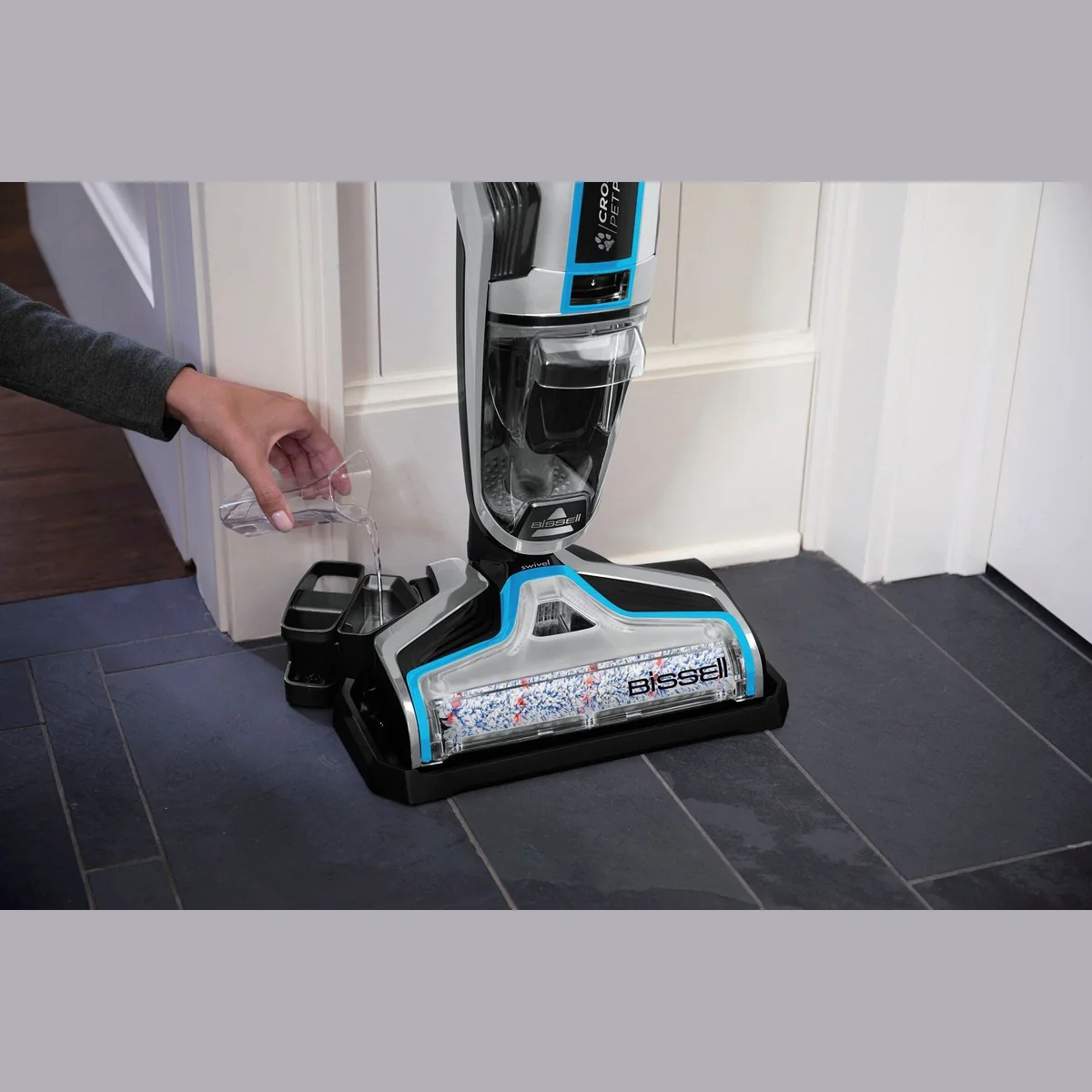 Bissell CrossWave Pet Pro, Nass-Trocken-Sauger, beutellos, für Hartböden & Teppich 5