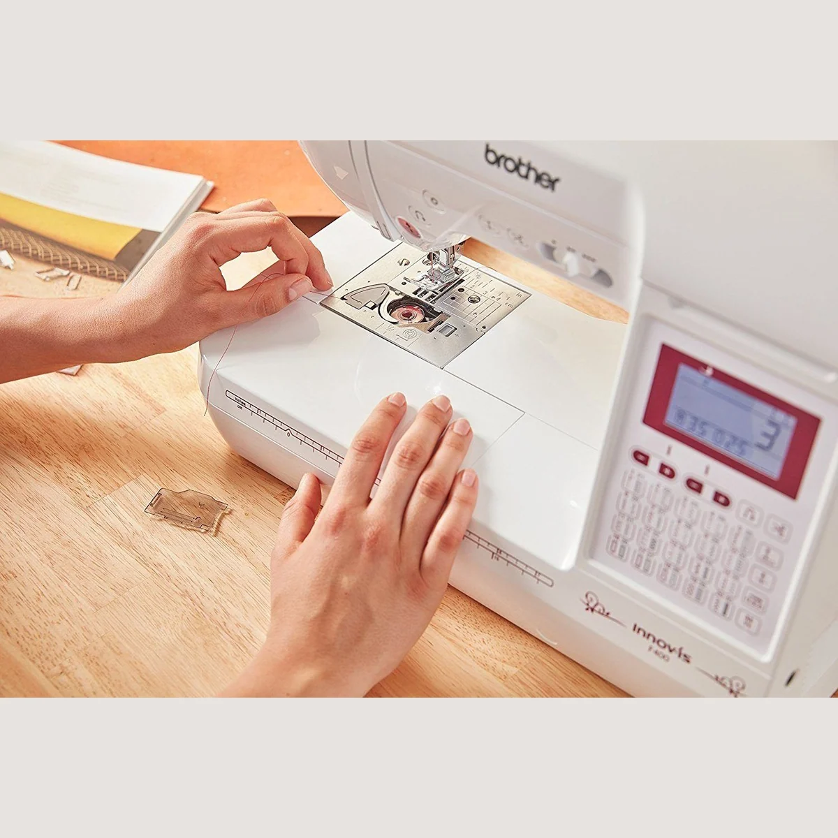 Brother Innov-is F400 Nähmaschine, 40 Programme, Freiarm, automatischer Einfädler 2