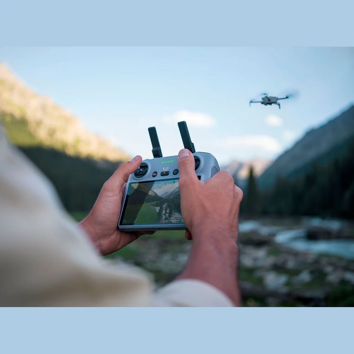 DJI Mini 4 Pro Drohne, 4K Ultra HD, omnidirektionale Hindernisvermeidung 4