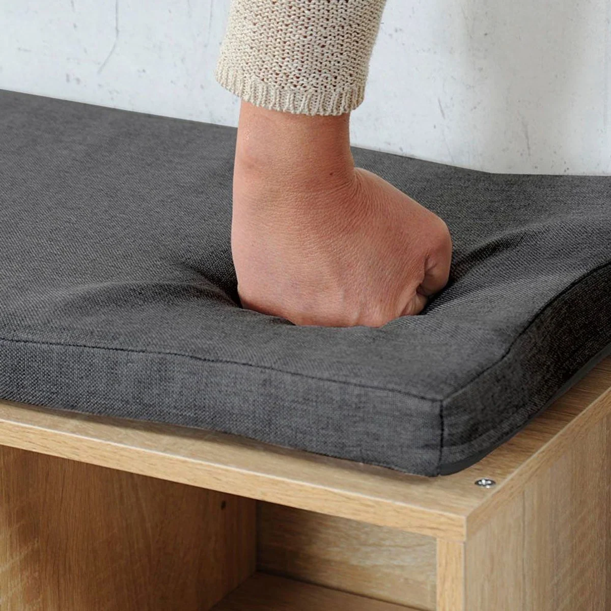 Kesper Schuhschrank mit Sitzkissen, flexible Einlegeböden, FSC-zertifiziert 4