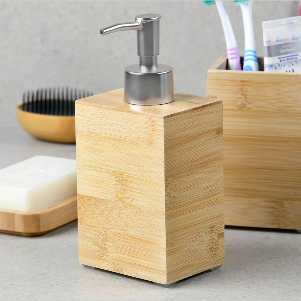 Kesper Seifenspender, elegantes Design, Edelstahl-Pumpe, 8,5 x 6,5 x 18 cm
