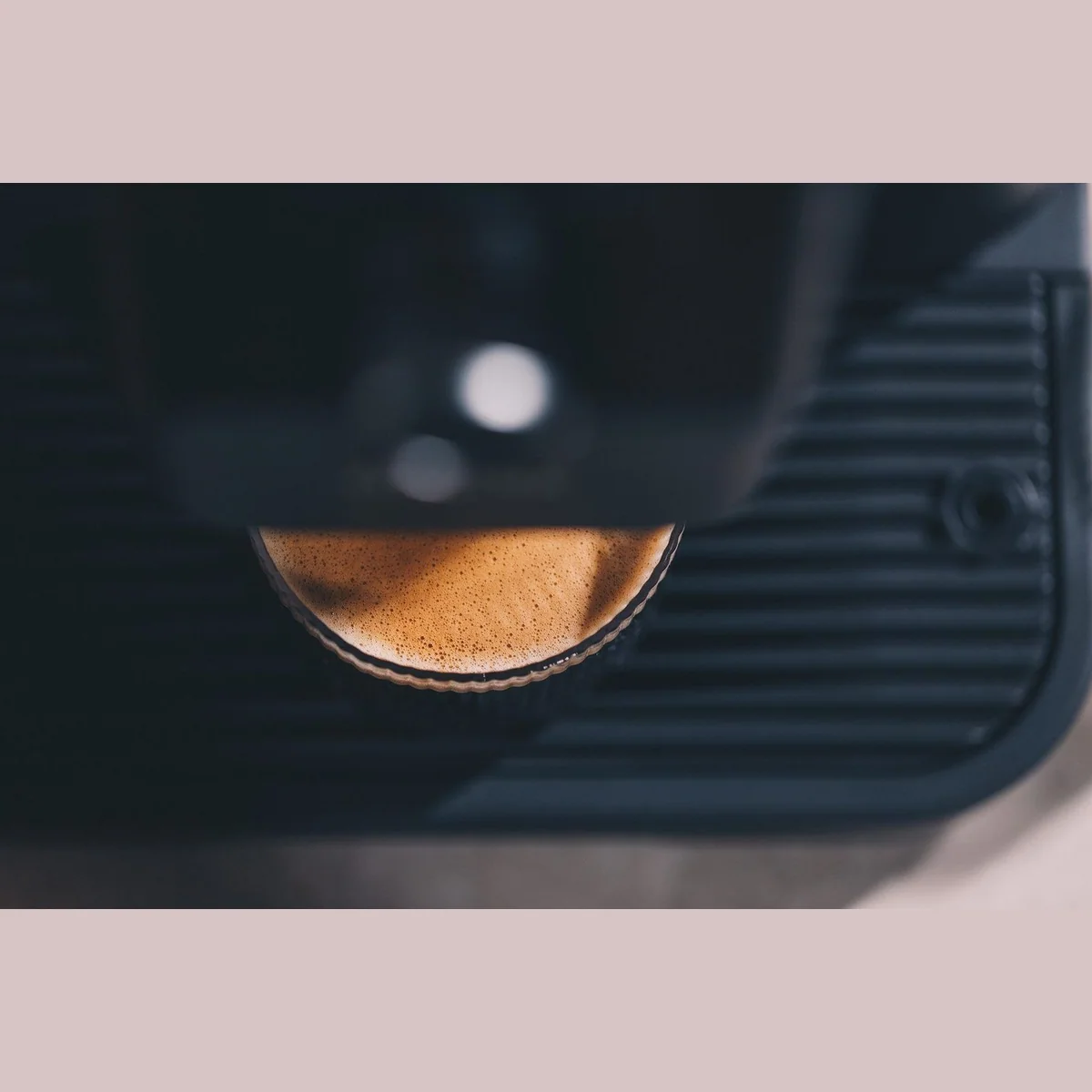 Nivona RomaticaPlus Kaffeevollautomat, 2-Tassen-Funktion, herausnehmbare Brühgruppe 3