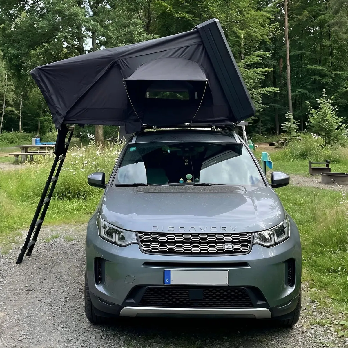 TZIpower Dachzelt, robustes Hardcase, wasserfest, 5 Personen — ideal für Camping und Ausflüge