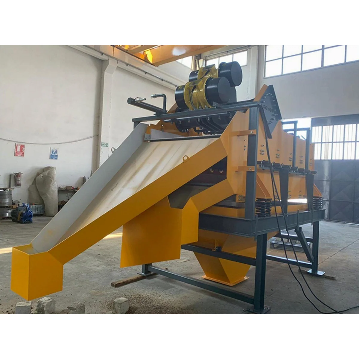 Uzman Rüttelplatte, 470W Vibrationsmotor, hohe Effizienz, einstellbare Fliehkraft 4